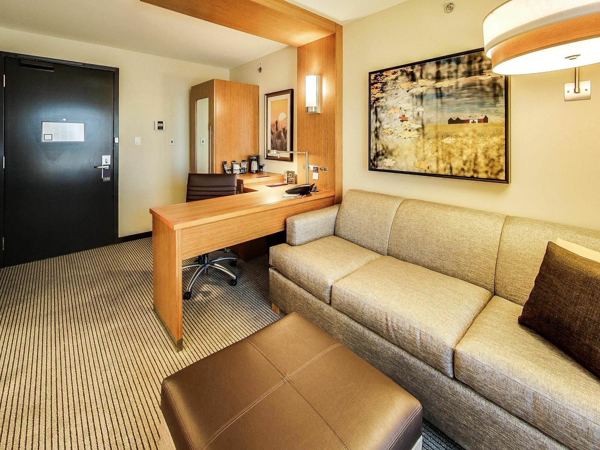 Hyatt Place Edmonton West Экстерьер фото